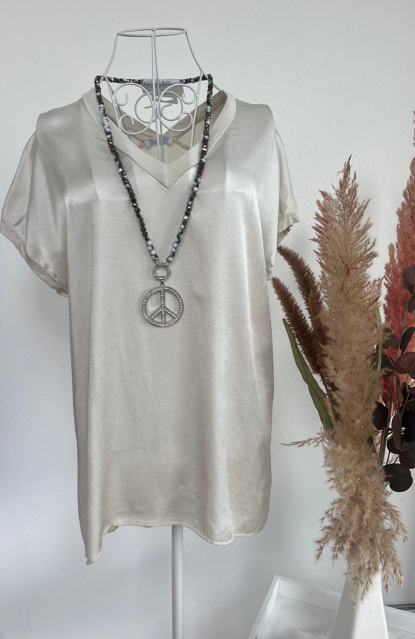 Tshirt V-Ausschnitt Satinoptik