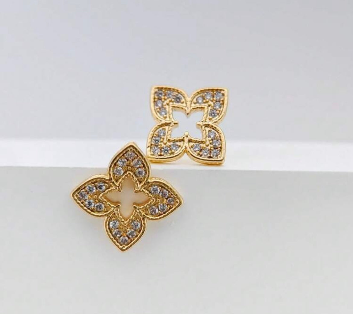 Ohrstecker „Kleeblatt“