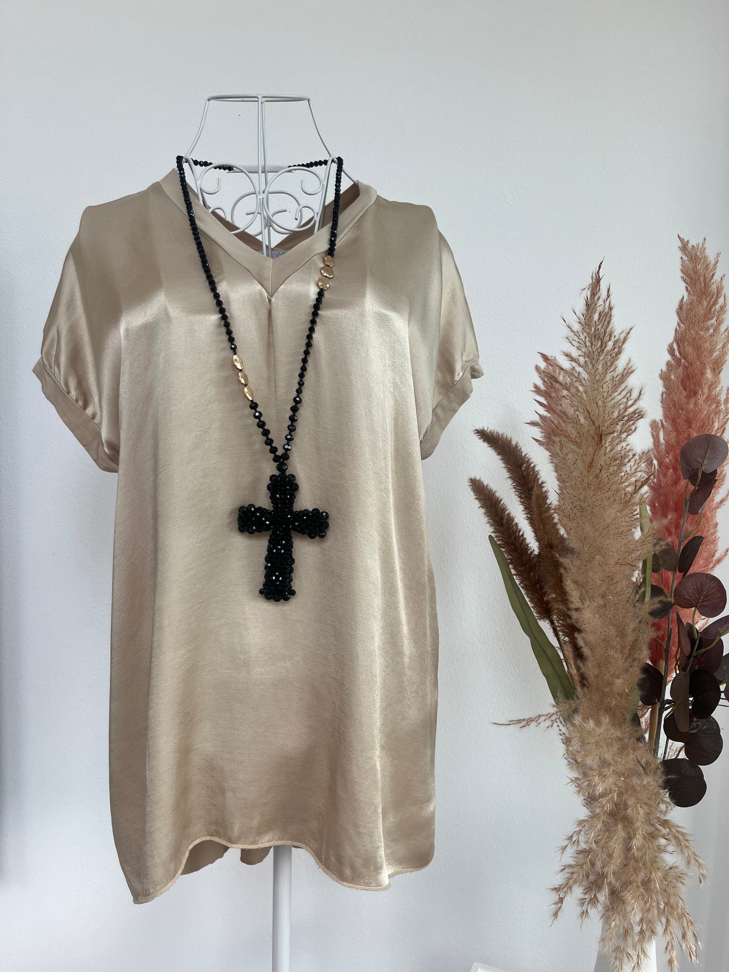 Tshirt V-Ausschnitt Satinoptik