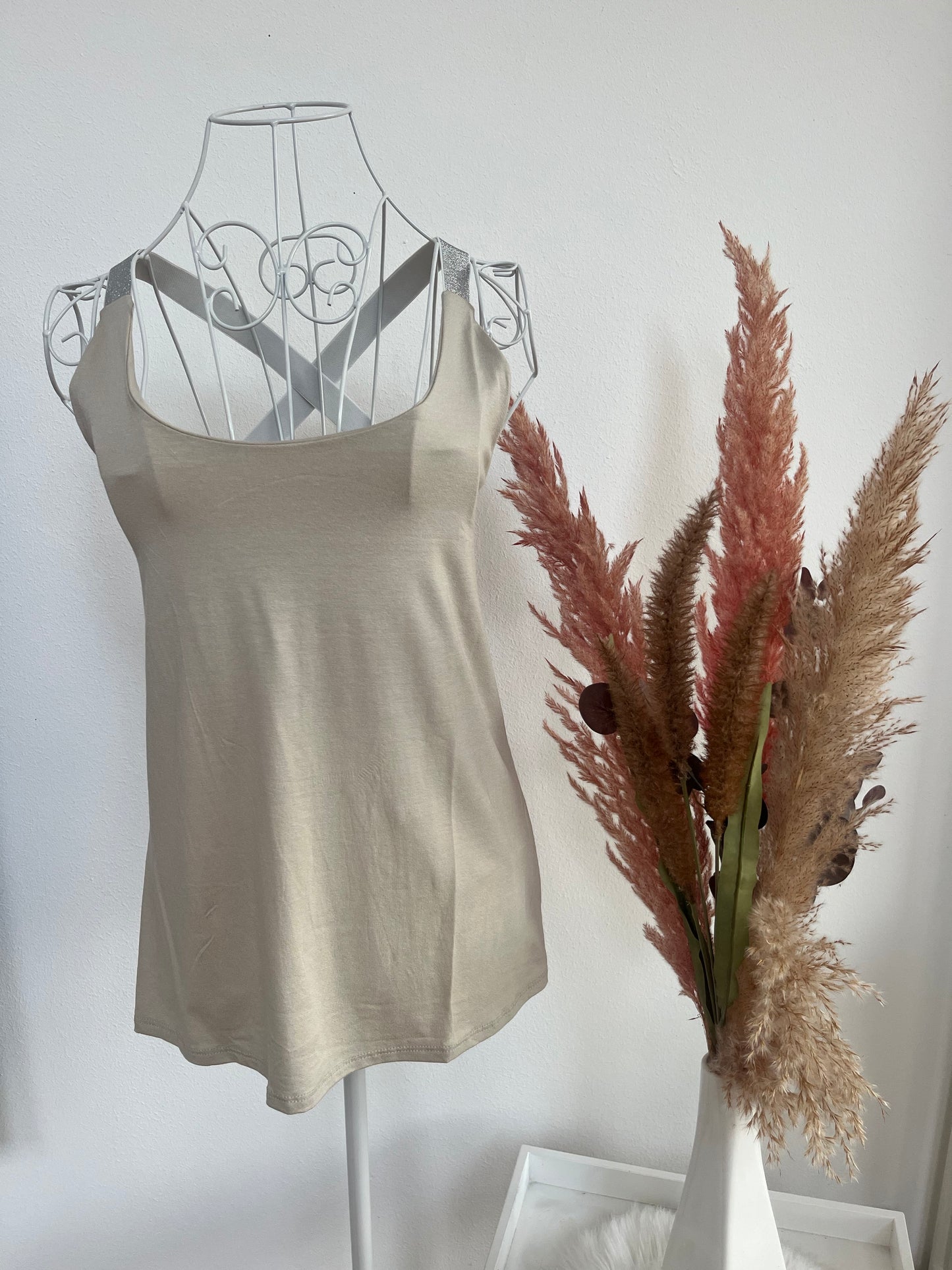 Top mit Silbernen Trägern